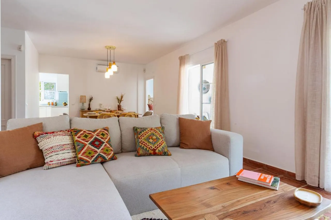 Villa Elisana Sitio de Calahonda 0*,  Spain